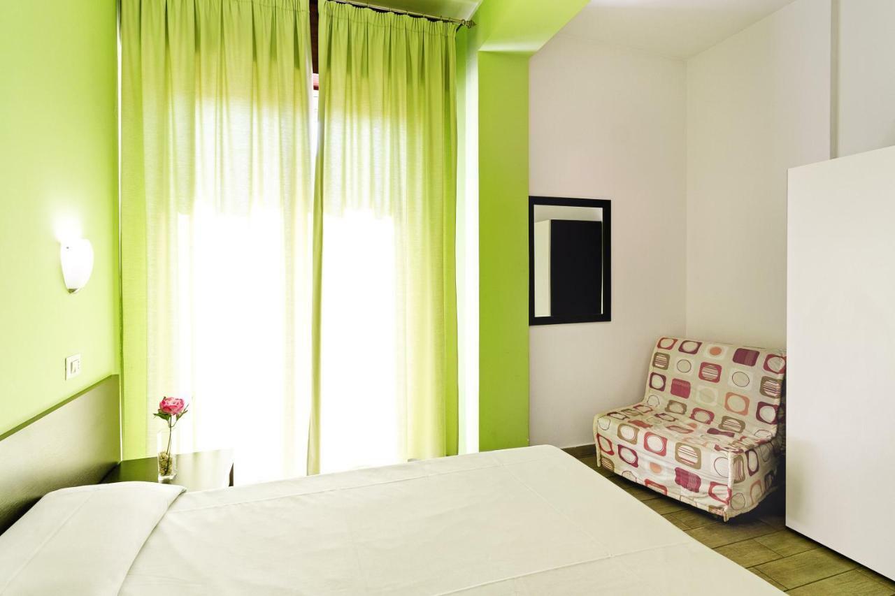 Seaview Terrace Sunny Apartment Giardini Naxos Bagian luar foto